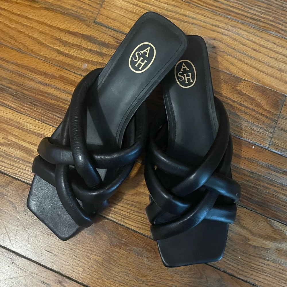 ASH Women's Black Kitten Heel Sandals
